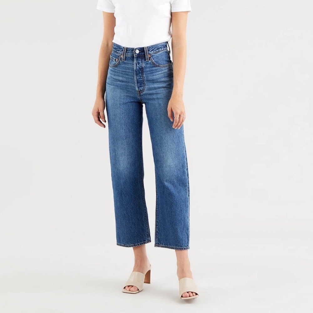 Levi's Women Ribcage Straight Ankle‎ Noe Fog jeans 31/27 inseam